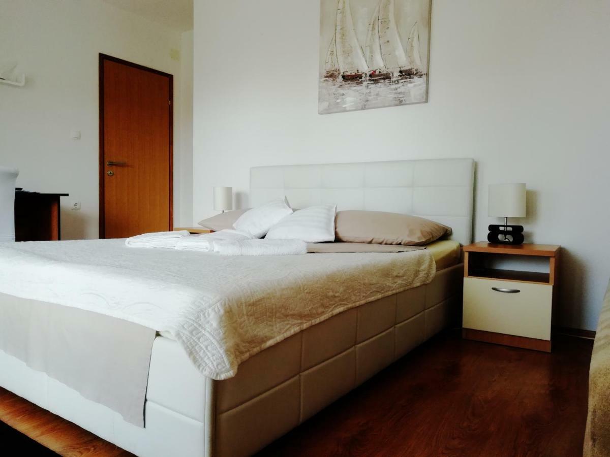 Apartments 4 Me 特罗吉尔 外观 照片